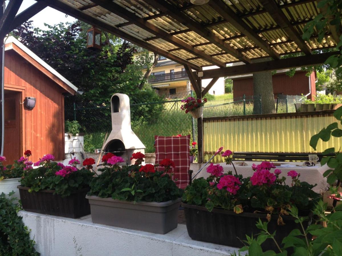 Ferienwohnung am Balkon des Erzgebirges Bernsbach Exterior foto