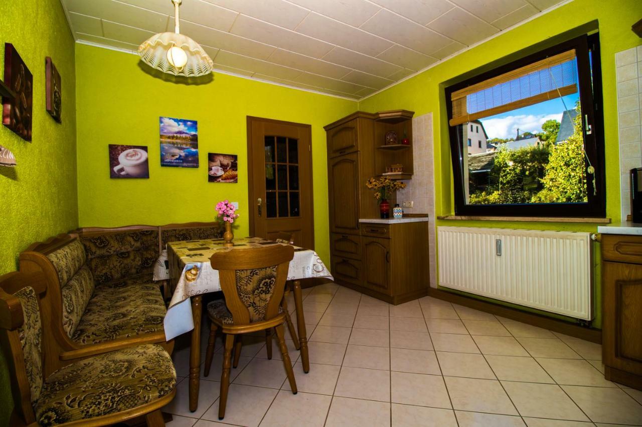 Ferienwohnung am Balkon des Erzgebirges Bernsbach Exterior foto